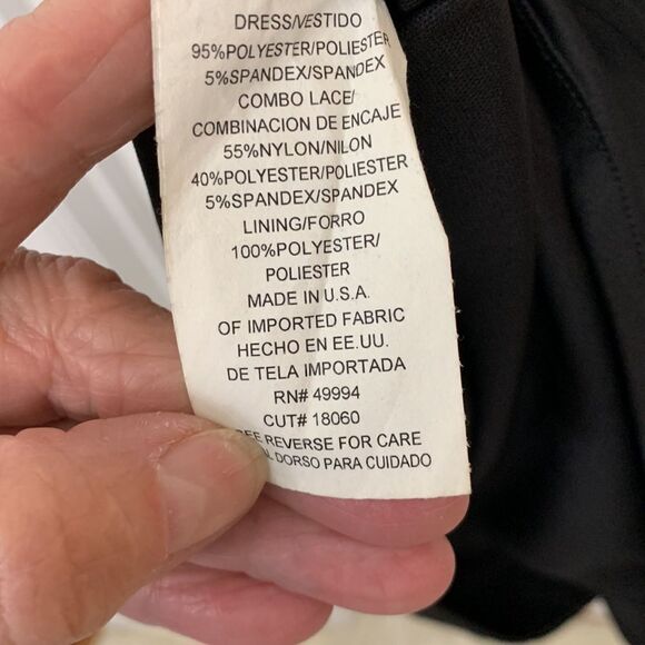 R&M Richards size 12 Petite sleeveless black formal dress - Picture 7 of 9